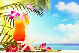 Tropical Cocktail Wallpaper