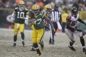 Green Bay Packers Rumors Aaron Rodgers Injury Pressures Eddie Lacy