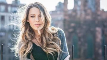 Blake Lively Wallpaper Wallpaperexpert Journal
