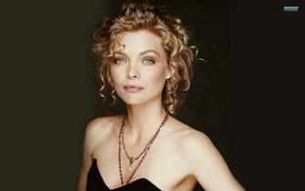 Michelle Pfeiffer Wallpaper