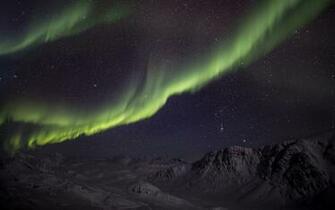 Wallpaper Aurora Borealis The Northern Lights Night Green Snow