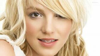 Haley Bennett Wallpaper X Net