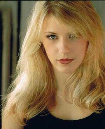 Jodie Sweetin Wallpaper Photo Background