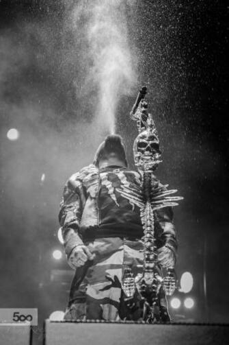 Ffdp Wallpaper Five Finger Death Punch Live
