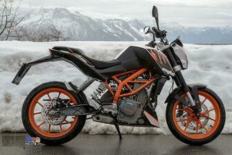 Ktm Duke In Snow Wallpaper