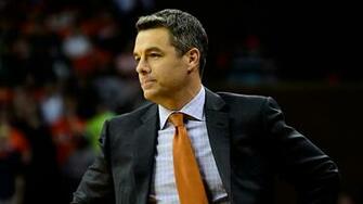 Virginia Works To Wisconsin Proof Tony Bennett S Contract With