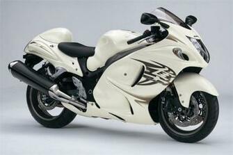 Suzuki Hayabusa Full HD Wallpaper
