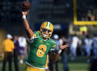 Marcus Mariota And The Oregon Ducks Visit California Golden Bears
