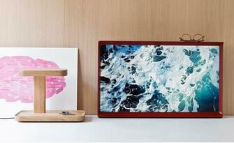 Mode That Pixelates Image In Favor Of An Artful Abstract Screen