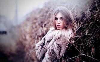 Fashion Model Winter Girl Look HD Wallpaper This