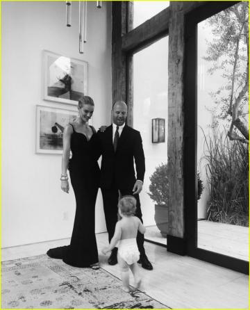 Rosie Huntington Whiteley Shares Cute Family Photos With Jason