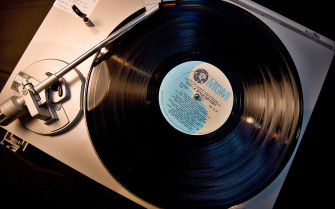 Vinyl Records Theme HD Desktop Wallpaper Pre
