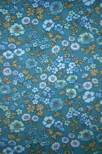 Blue Floral Wallpaper