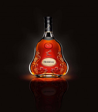 Circular Hennessy Packaging Wallpaper