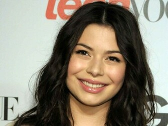 Miranda Wallpaper Cosgrove
