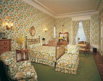 Roses Room Matching Wallpaper And Fabric Was A Turn Of The Century