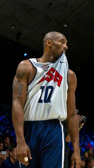 Kobe Bryant iPhone Wallpaper HD