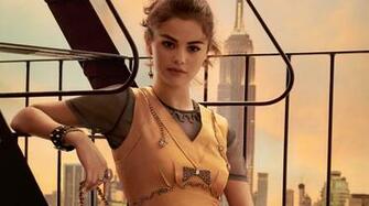 Selena Gomez Coach Collection Android One Mobile