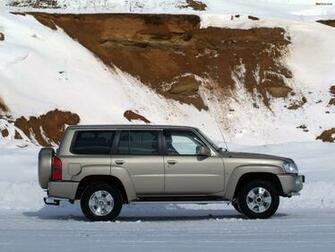 Nissan Patrol Door Y61 Wallpaper