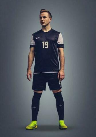 Mario Gotze Soccer Germany Bayern Munchen Footballers Simple