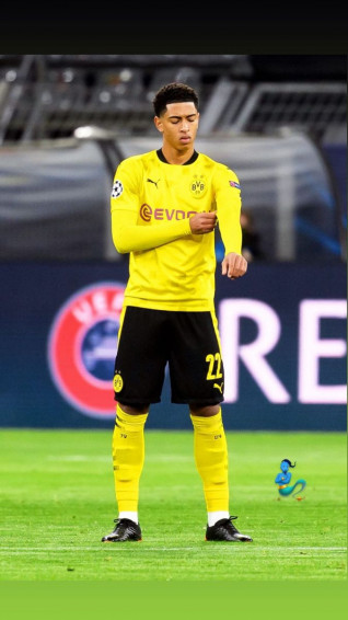 Footballlocked Screen