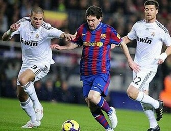 Barcelona Vs Real Madrid Football Wallpaper Club