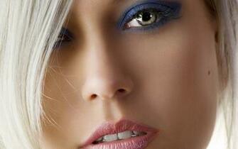 Pretty Faces Wallpaper