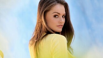Wp Content Uploads Tori Black Wallpaper Jpg