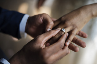 Wedding Ring Photographs Wallpaper