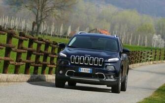 Jeep Cherokee Wallpaper