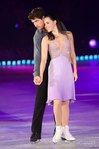 Tessa Virtue Scott Moir Image I Wanna Hold Your Hand