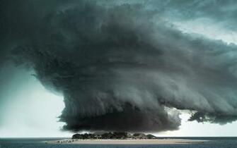Tornado Storm Sky Clouds G Wallpaper