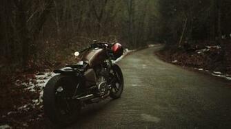 Bobber Wallpaper