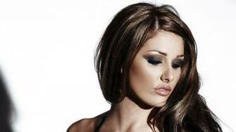 Lucy Pinder Wallpaper