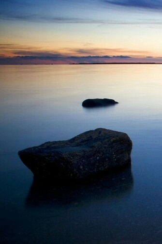 Calming iPhone HD Wallpaper
