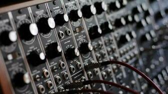 Moog Wallpaper Online HD Pictures WallpaperHDonline