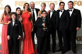 Tv Show Modern Family Wallpaper