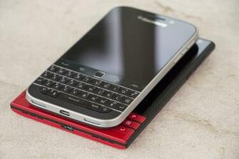 Blackberry Classic Passport Devices Right Jpg Itok Jxctuv L