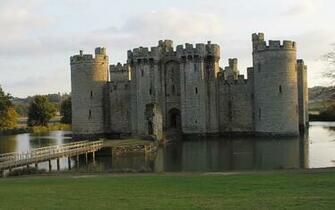 Castles Wallpaper Background Desktop