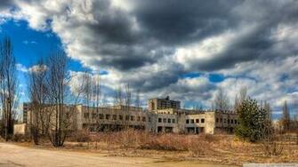 Abandoned Building Wallpaper