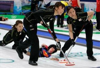 Midget Curling By H1ppym4n