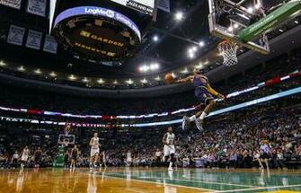 Lebron Dunk Wallpaper