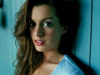Labels Anne Hathaway HD Wallpaper Widescreen