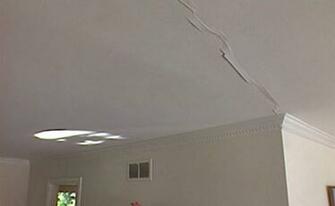 Ideas To Cover Damaged Walls Decoration