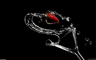 Falling Glass In Slow Motion Wallpaper Open Walls