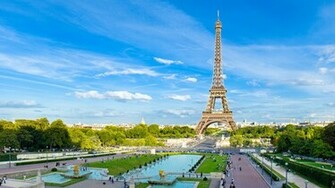 Paris Desktop Background