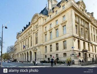 Sorbonne University Wallpaper