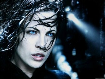 Kate Beckinsale Wallpaper