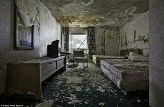 Abandoned Places Wallpaper Peeling Inside A