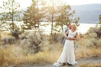 Source Url Weddingbells Ca Real Weddings A Vintage Outdoor